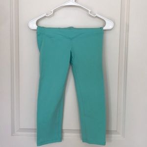 GapFit XS Aquamarine Capris